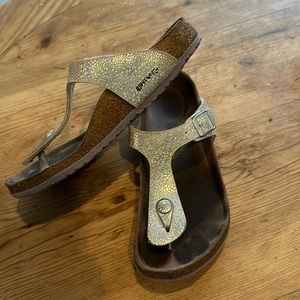 Birkenstock shiny silver sandal